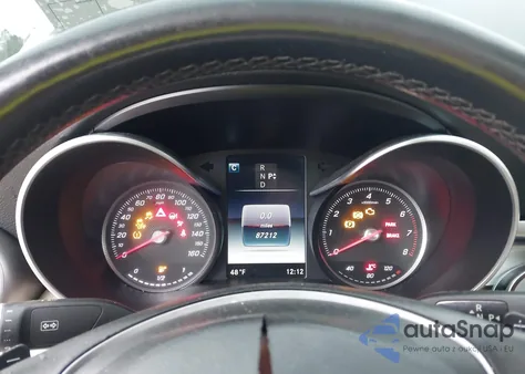 2016 Mercedes-Benz C 300 из США, поврежденный, VIN 55SWF4JB4GU167147